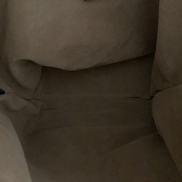 Urban Expressions Large Snake Print Vegan Leather Travel Tote - Picture 3 of 5